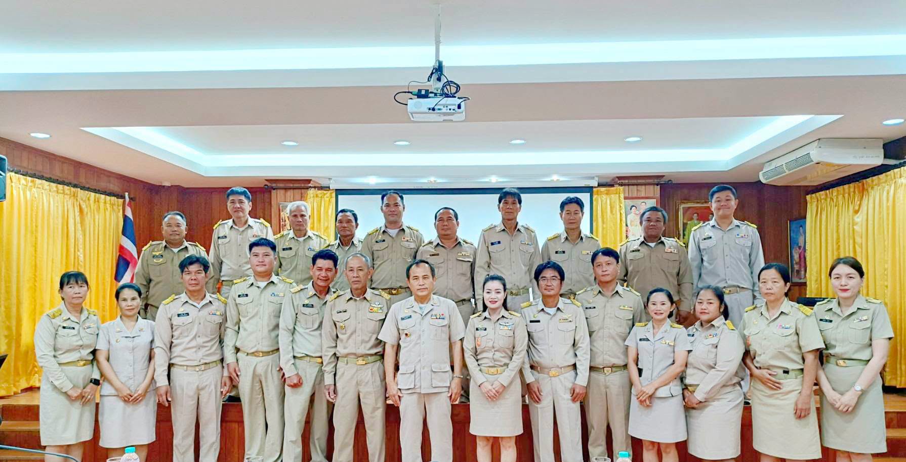 นายกฯ เมืองยวมใต้ แถลงนโยบาย 6 ด้าน มุ่งพัฒนาเมืองน่าอยู่ ดูแลผู้สูงวัย!